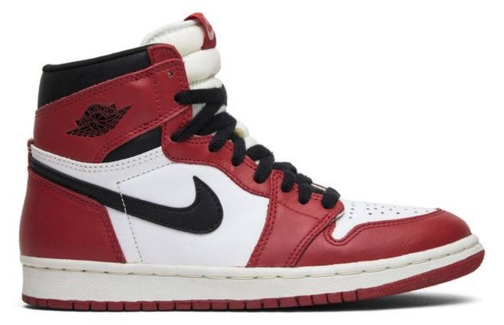 Jordan 1 Retro Chicago (1994), listed on House of Stox at AED 16,530